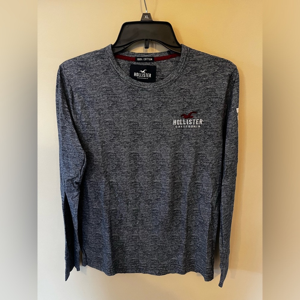 Hollister Men's XS Gray Long Sleeve Shirt